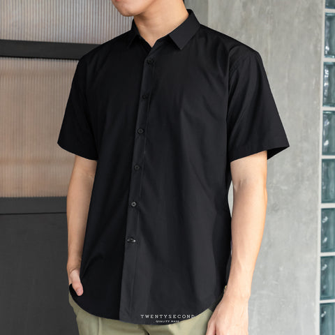 PLAIN SHORT SLEEVES SHIRT - BLACK