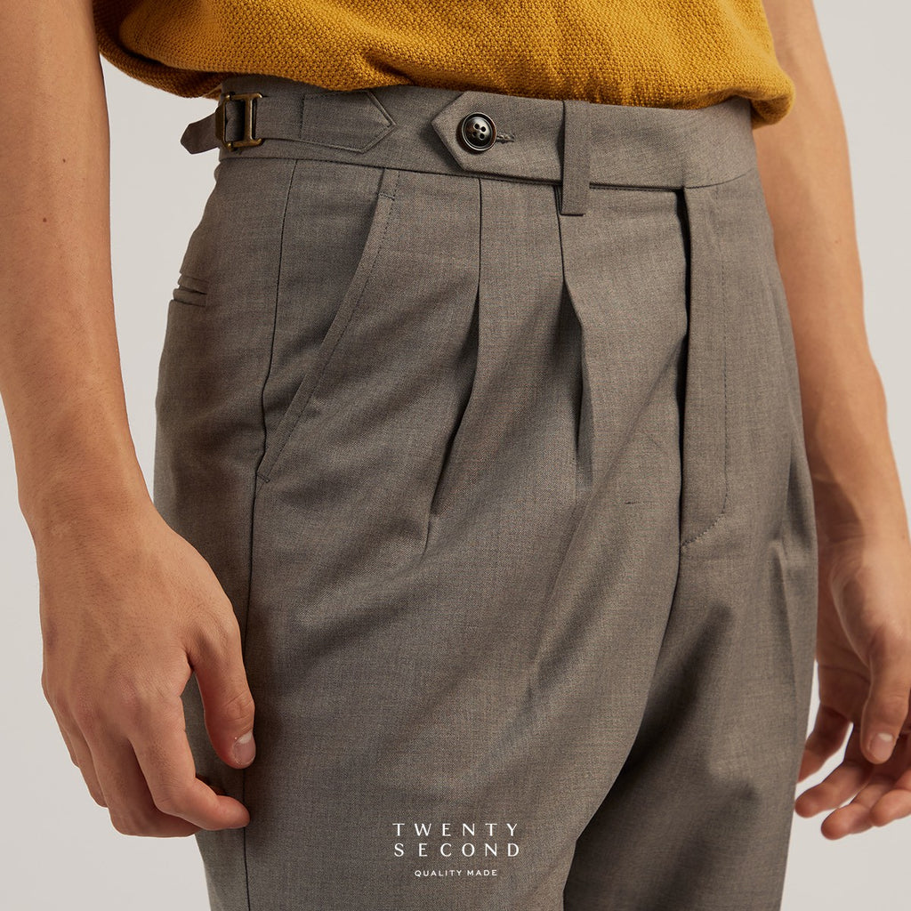 CLASSIC PLEATED TROUSERS - GREY