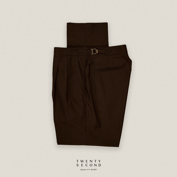 CLASSIC PLEATED TROUSERS - BROWN
