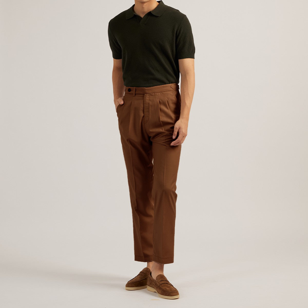 CLASSIC PLEATED TROUSERS - BRICK