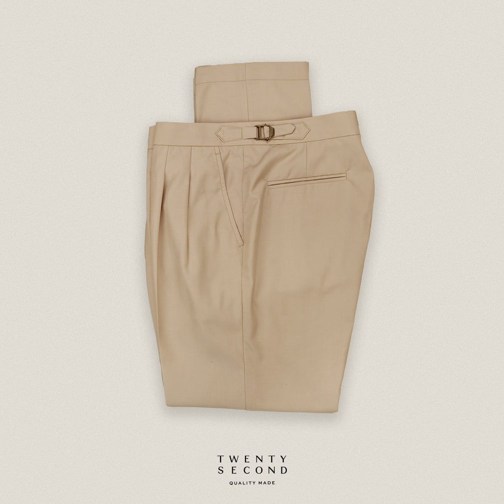 CLASSIC PLEATED TROUSERS - BEIGE