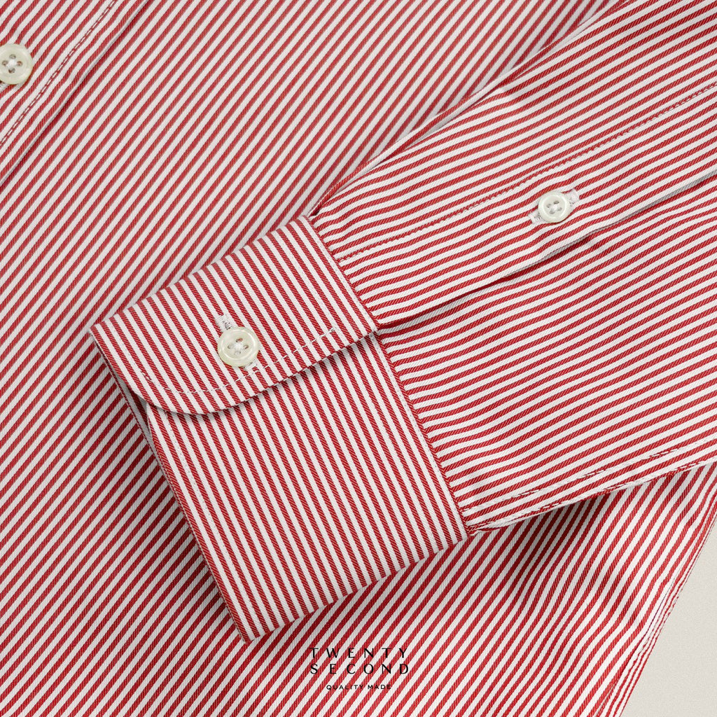 WRINKLE FREE “OFF DUTY” SHIRT - STRIPE RED (Regular Fit)