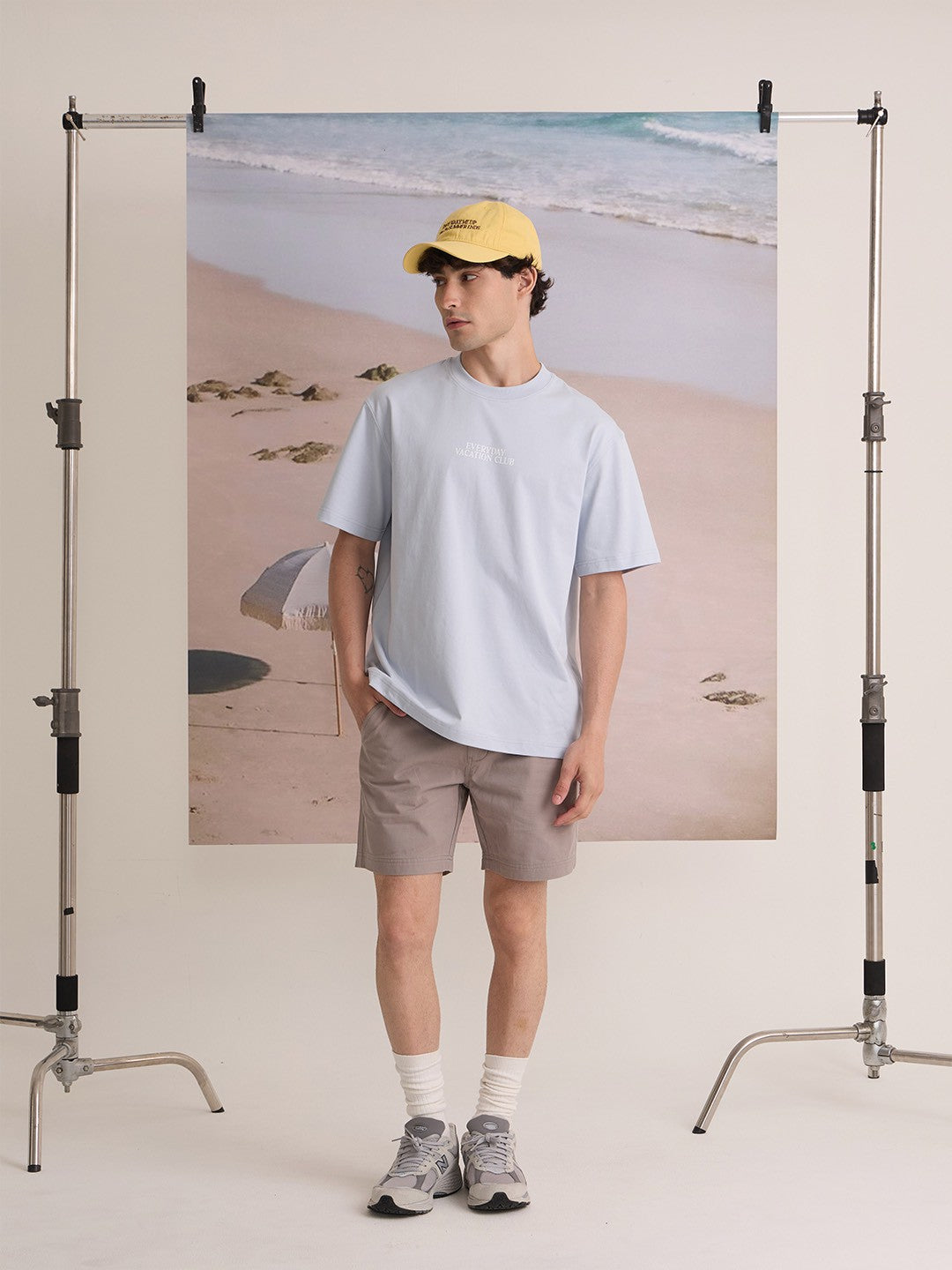 CITY CHINO SHORTS - GREY