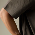 RELAXCOOL SEAMLESS OVERSIZED TEE - DARK GREY