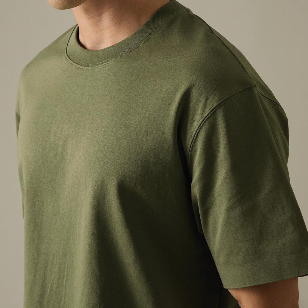 RELAXCOOL SEAMLESS OVERSIZED TEE - OLIVE