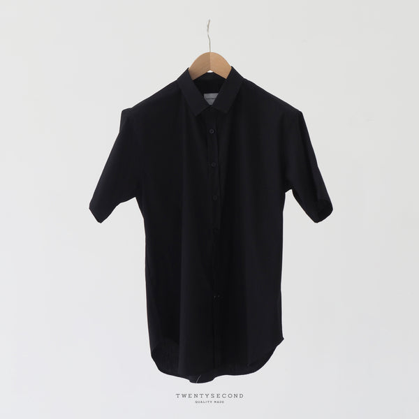 PLAIN SHORT SLEEVES SHIRT - BLACK