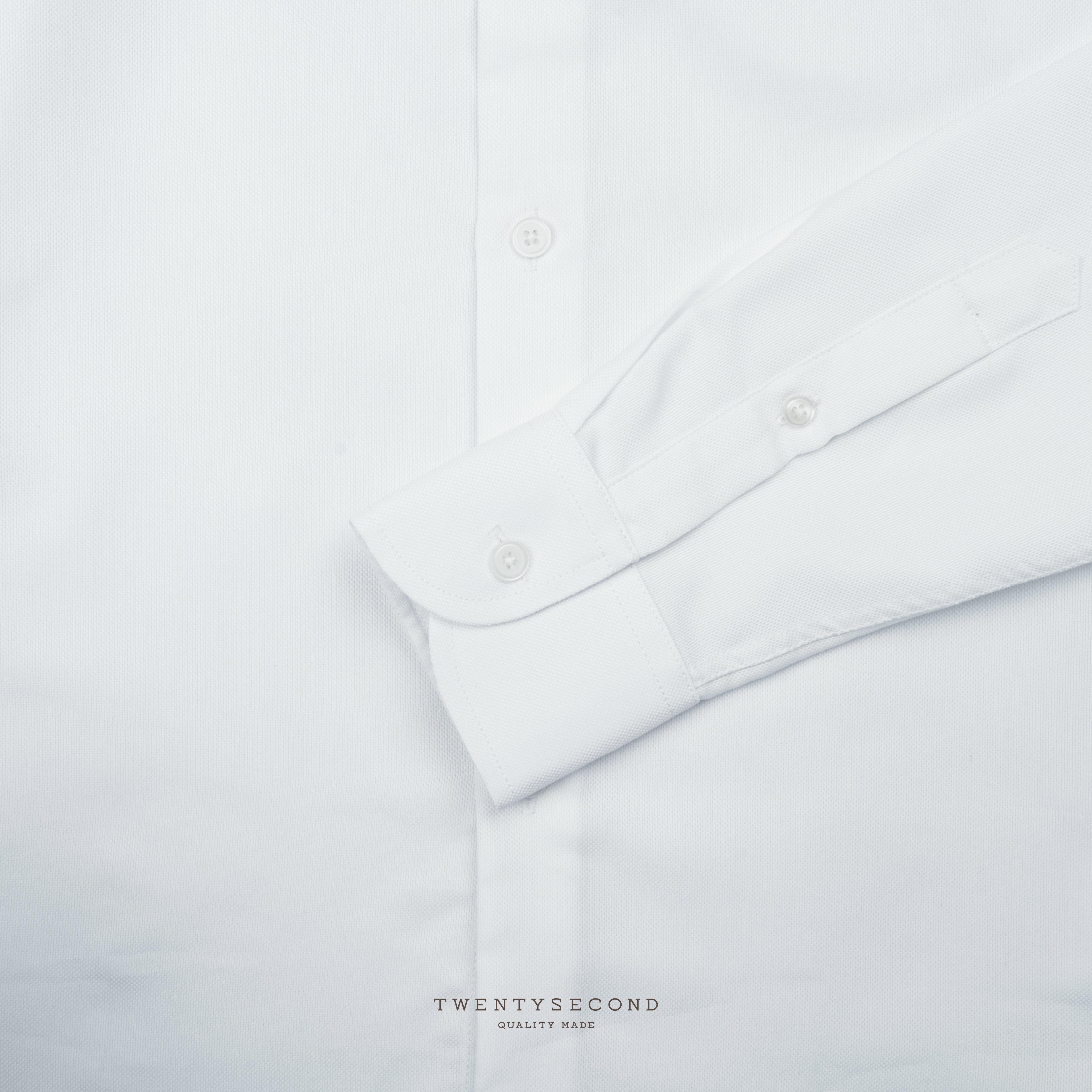 WRINKLE FREE BTD SHIRT - WHITE (Slim Fit)