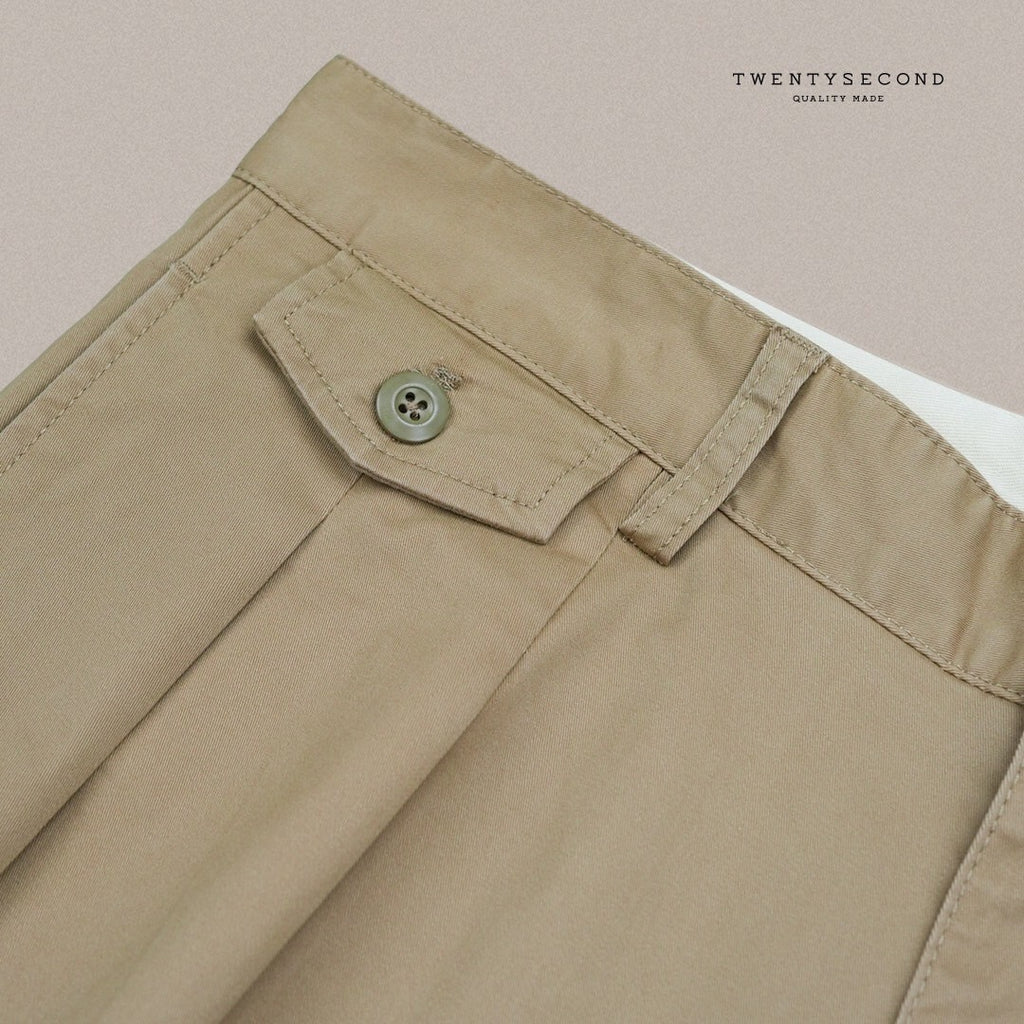 ARDEN PLEATED SHORTS - KHAKI