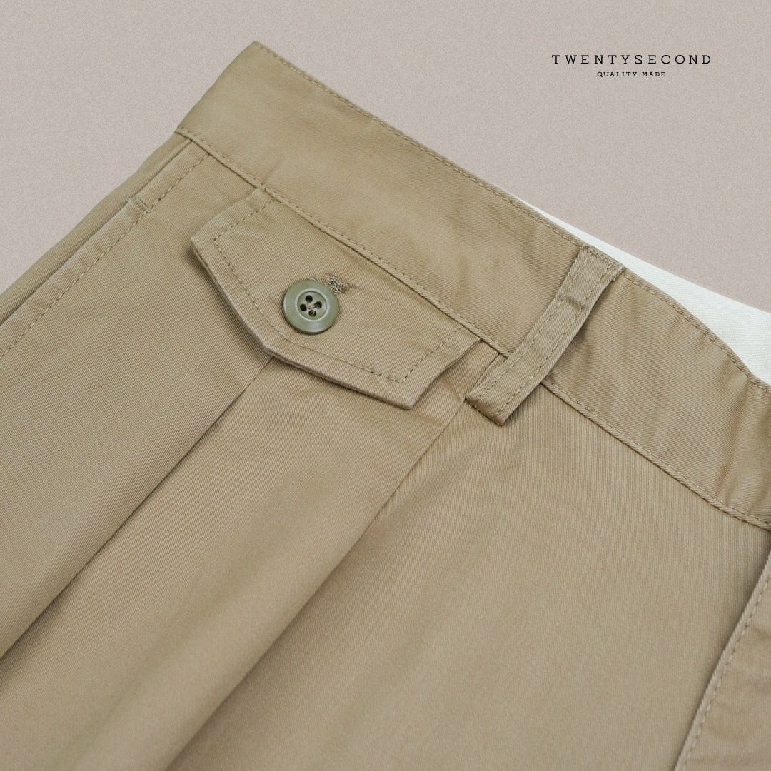 ARDEN PLEATED SHORTS - KHAKI