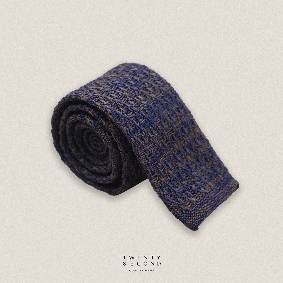 KNIT NECKTIE