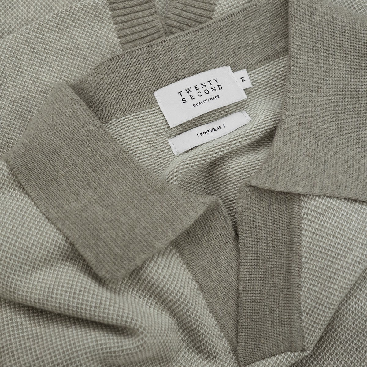 THEO KNIT POLO - GREY