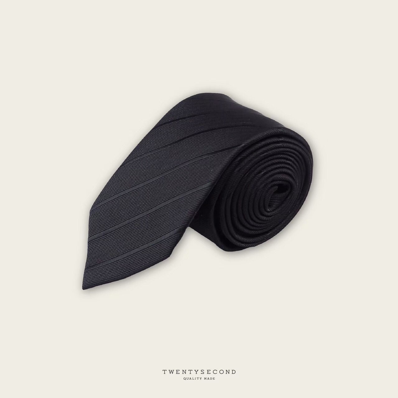 STRIPE PATTERN NECKTIE