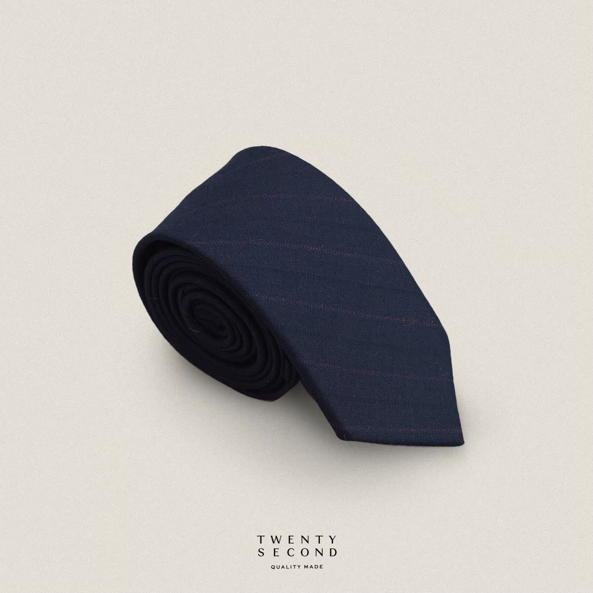 STRIPE PATTERN NECKTIE