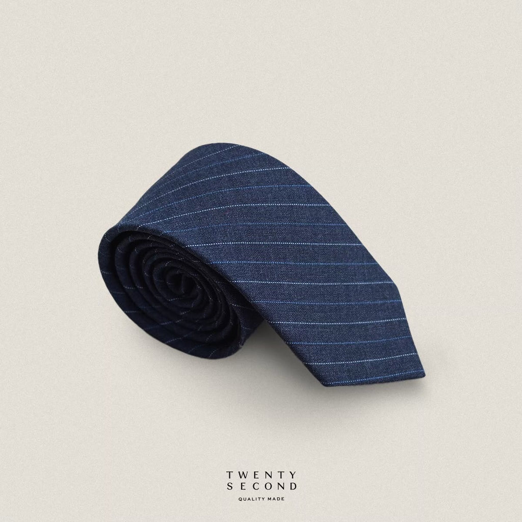 STRIPE PATTERN NECKTIE