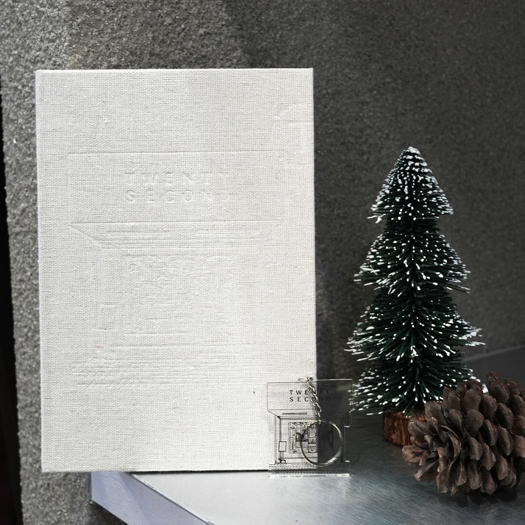 ESSENTIAL NOTEBOOK - BEIGE