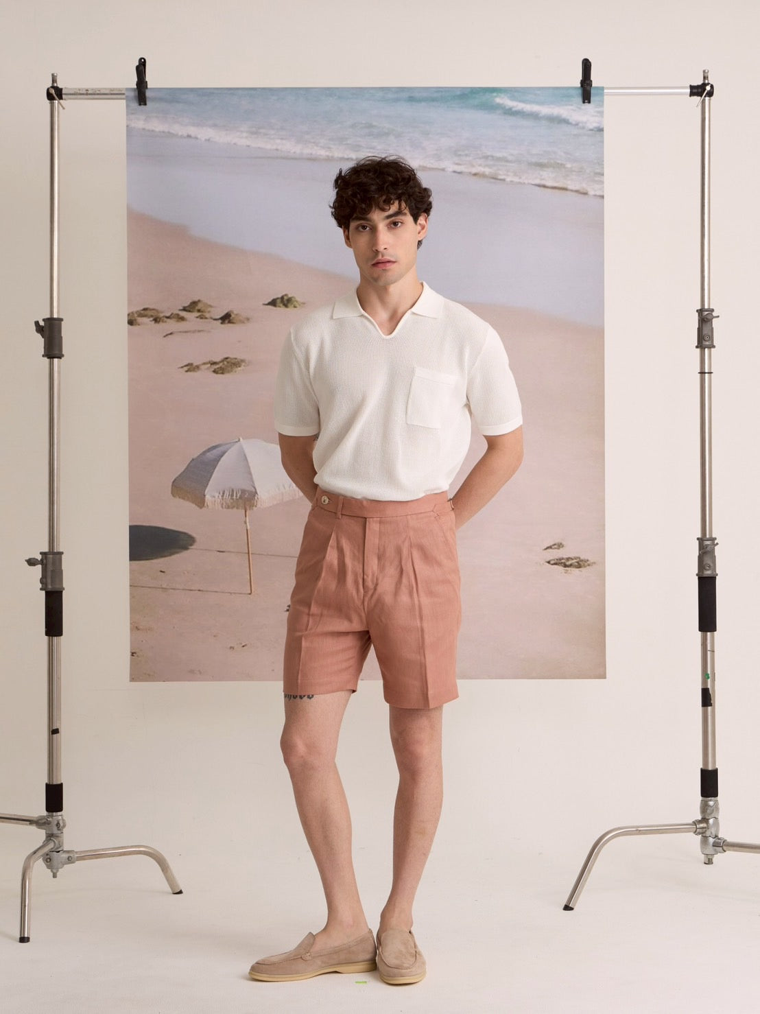PLEATED LINEN SHORTS - SALMON