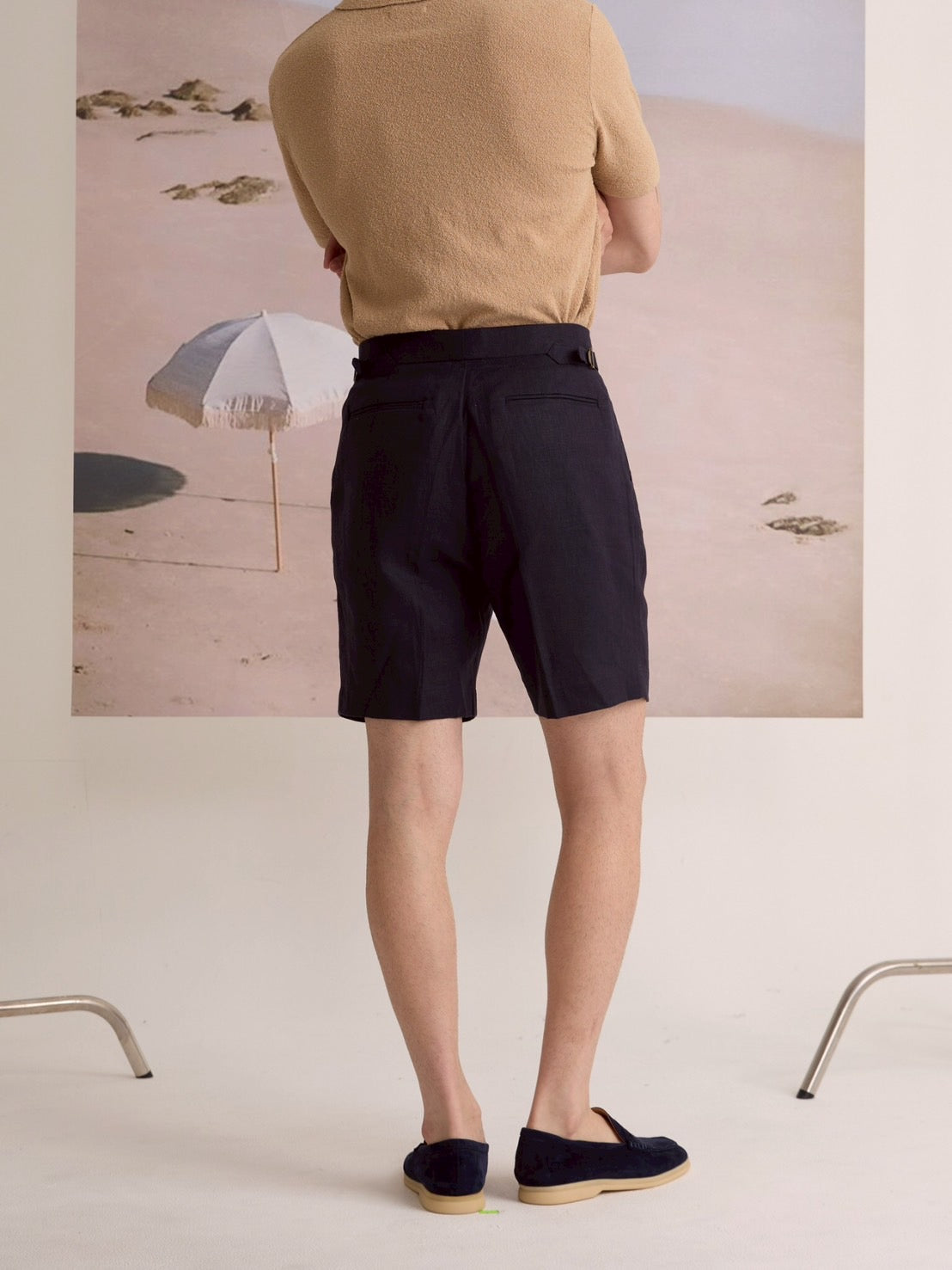PLEATED LINEN SHORTS - NAVY