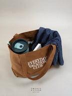 EVERYDAY VACATION CLUB TOTE BAG - KHAKI