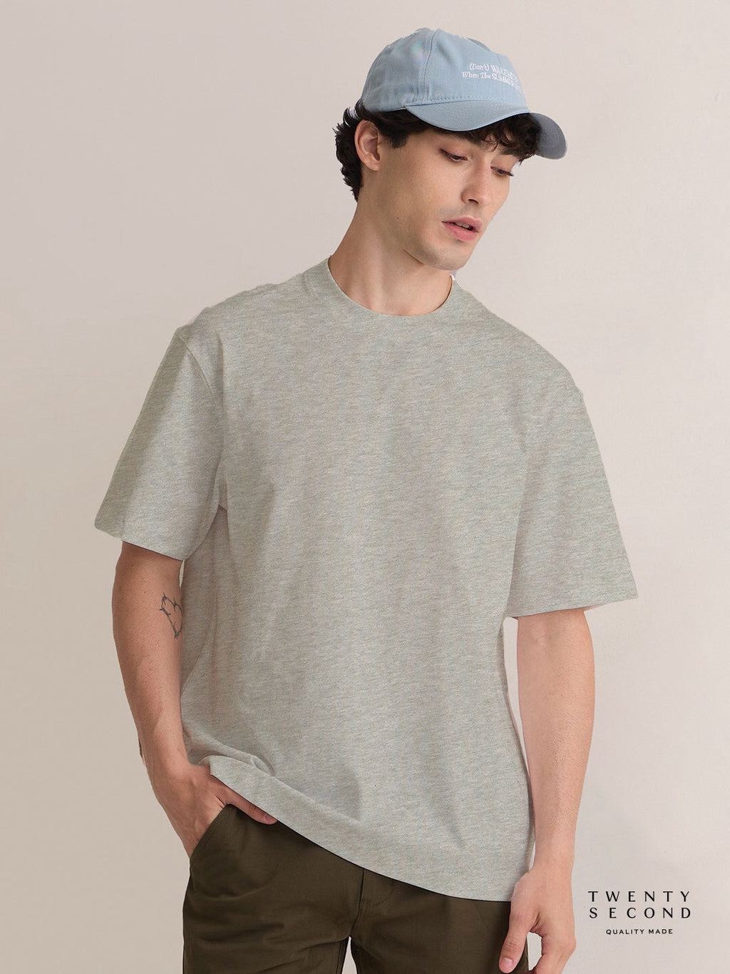 ESSENTIAL TEE - OATMEAL