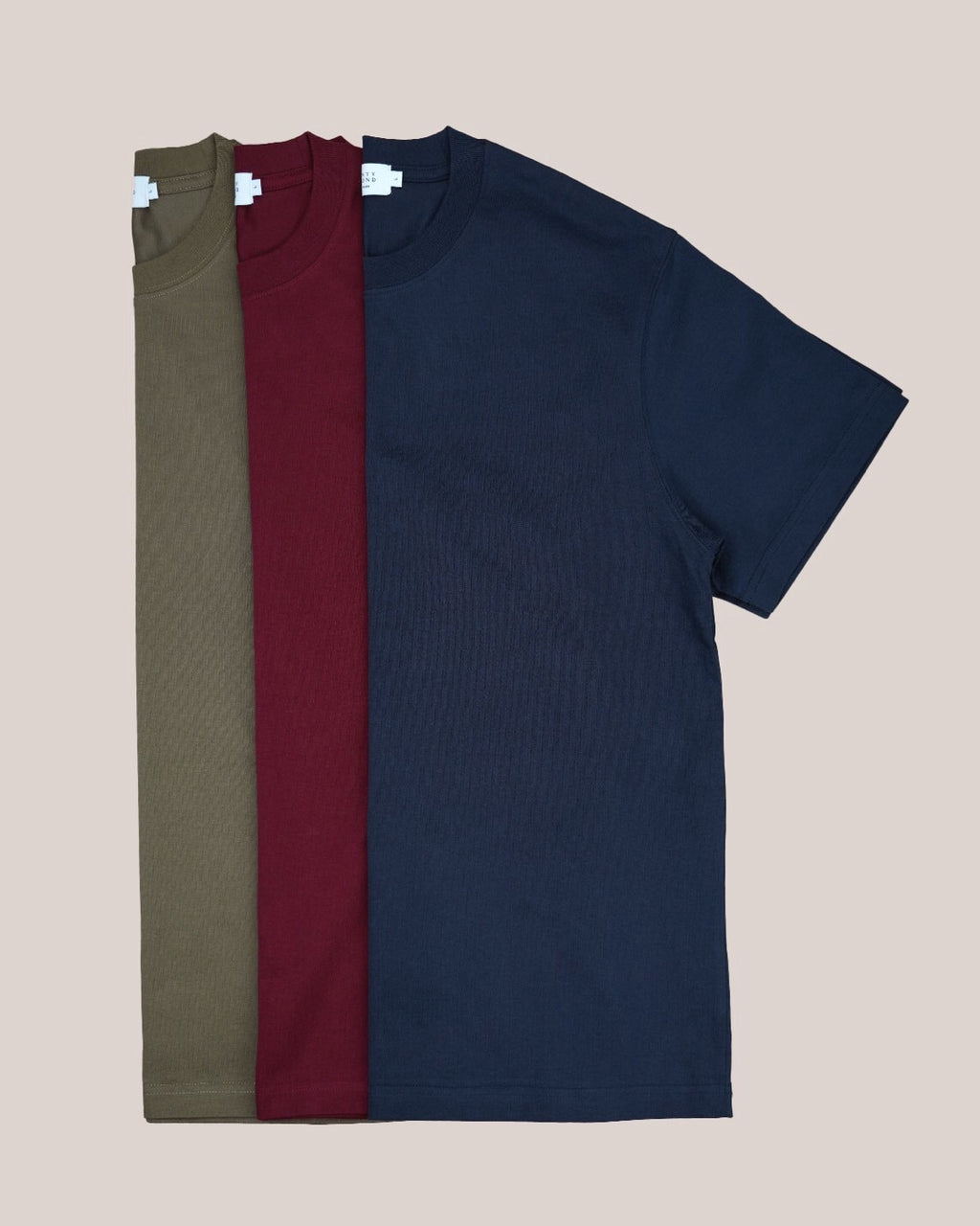 ESSENTIAL  TEE - MAR00N