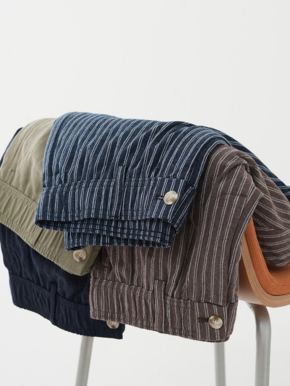 BREEZE EASY SHORTS - BROWN STRIPE