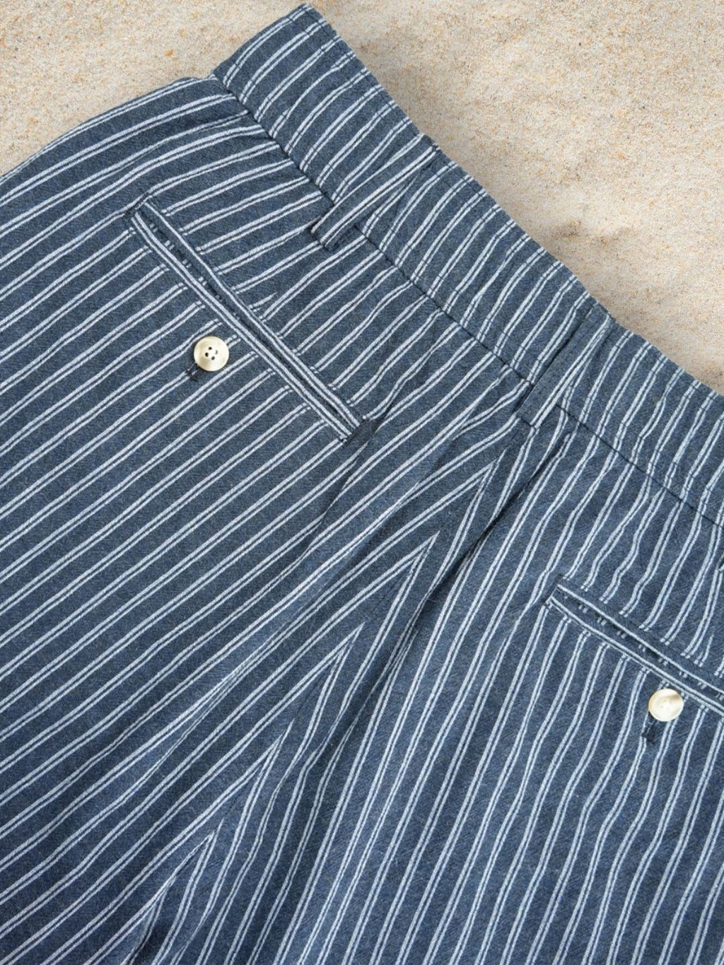 BREEZE EASY SHORTS - NAVY STRIPE