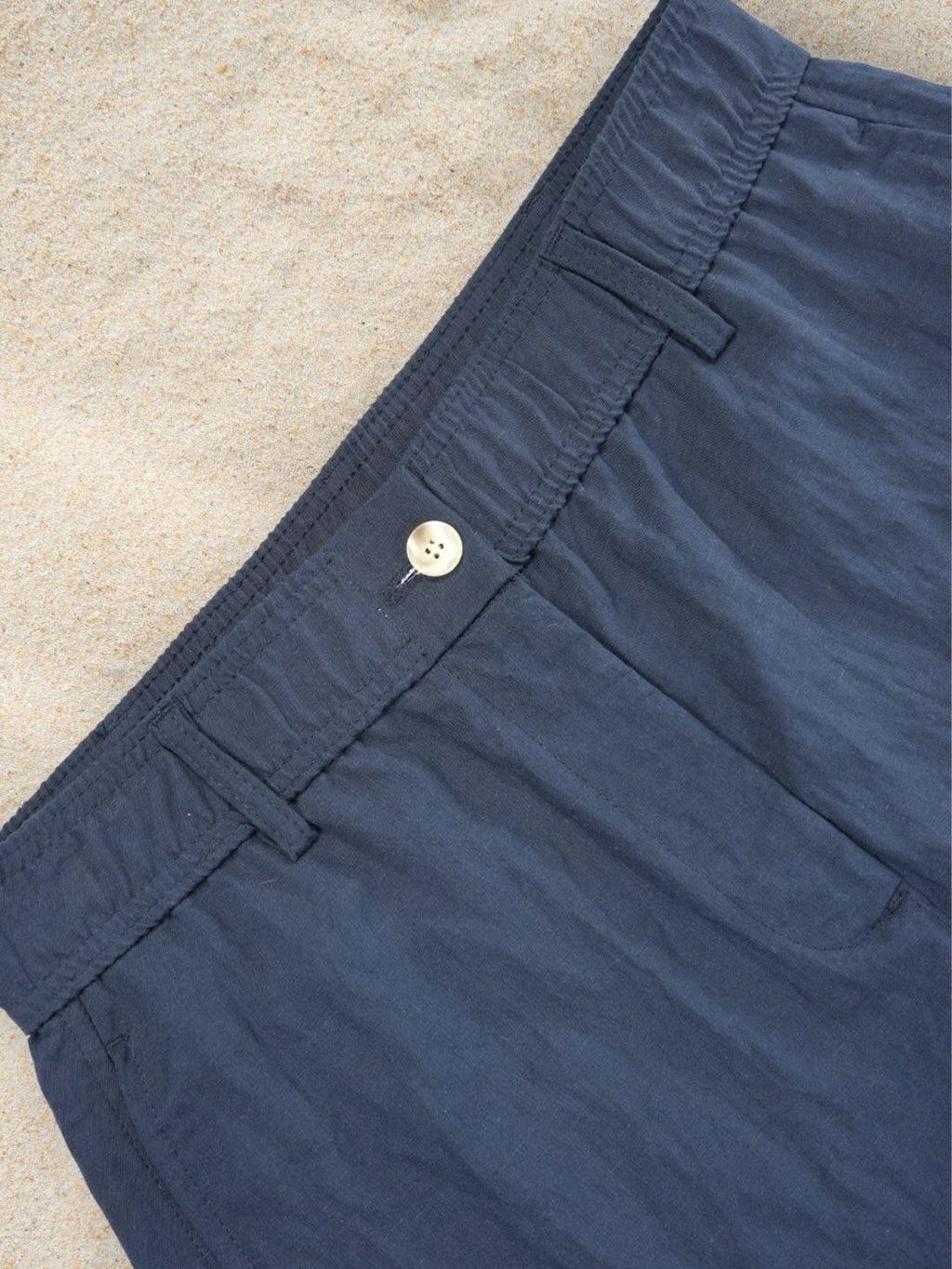 BREEZE EASY SHORTS - NAVY