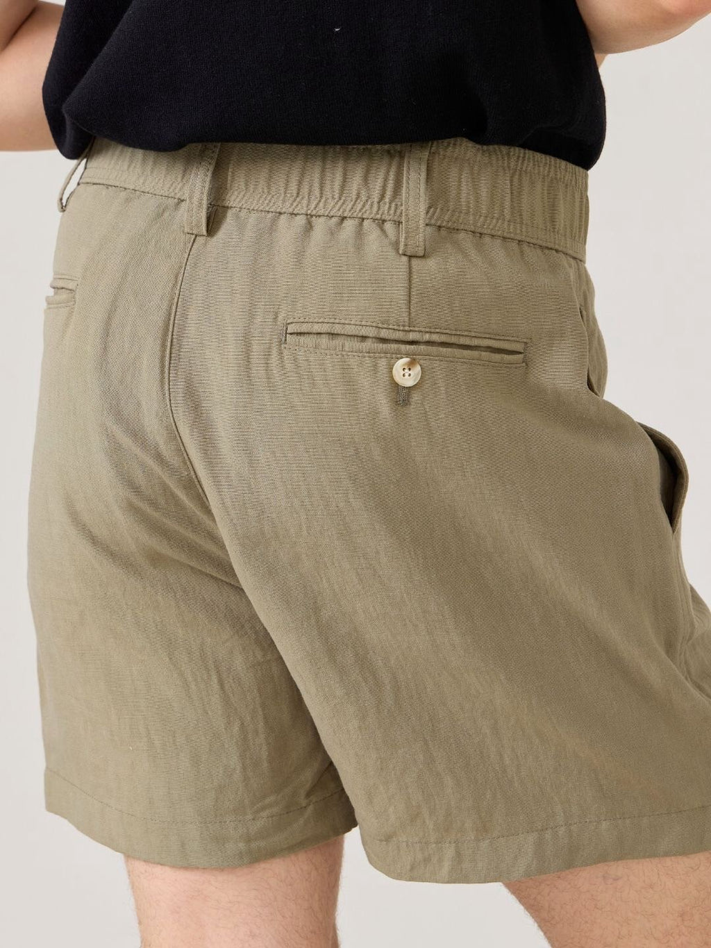 BREEZE EASY SHORTS - OLIVE