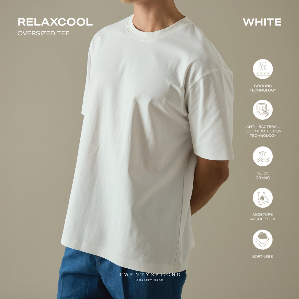 RELAXCOOL SEAMLESS OVERSIZED TEE - WHITE