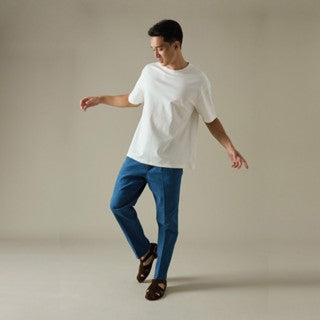 RELAXCOOL SEAMLESS OVERSIZED TEE - WHITE